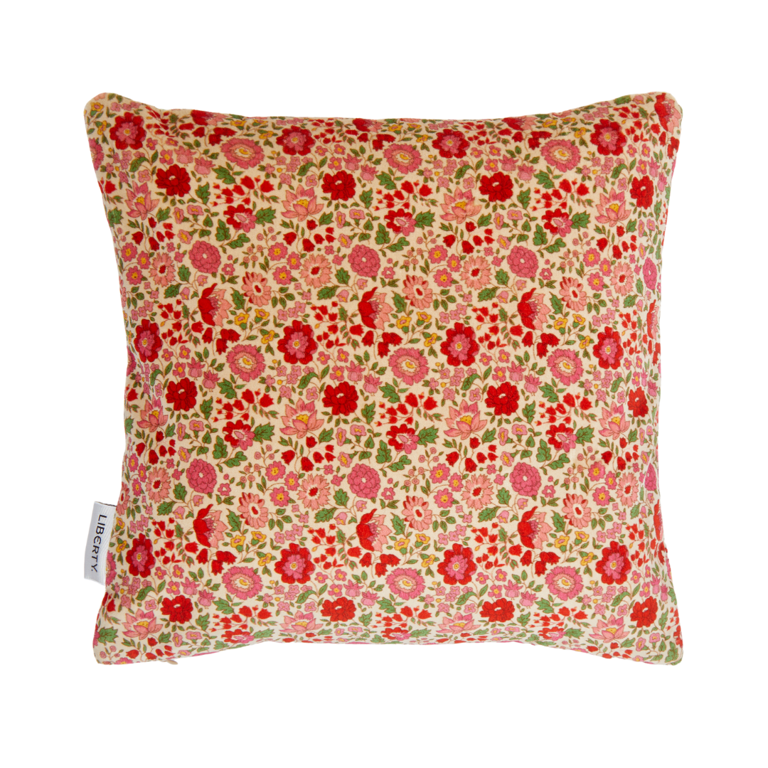 D'Anjo Libby in Red